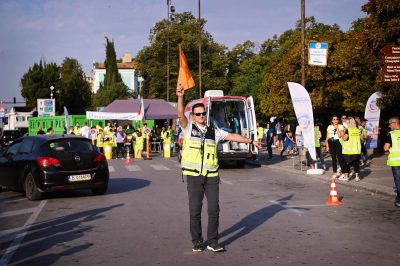 Мащабно събитие за събиране на капачки, стотинки и парични дарения на площада пред катедрален храм „Св. Успение Богородично“ в град Варна на 30.09.23 г.