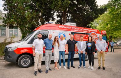 Bulgaria’s First Mobile Blood Donation Unit “I Believe and Help’ Unveiled on Sept. 20 in Front of Varna’s Regional Transfusion Center