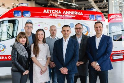 Представяне и официално дарение на чисто новата, първа за град Варна и околността специализирана детска/неонатална линейка „Аз Вярвам и Помагам“ в помощ на хиляди бебета и деца