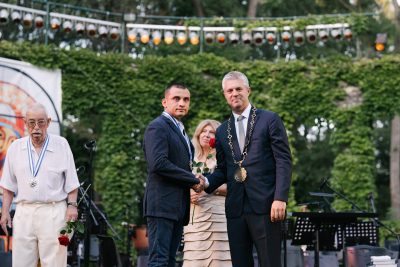 Vladislav Nikolov Receives Title of Honorary Citizen of Varna – Highlights from the August 15 Ceremony